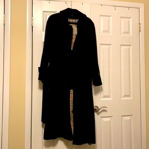 Genuine Burberry all year long raincoat